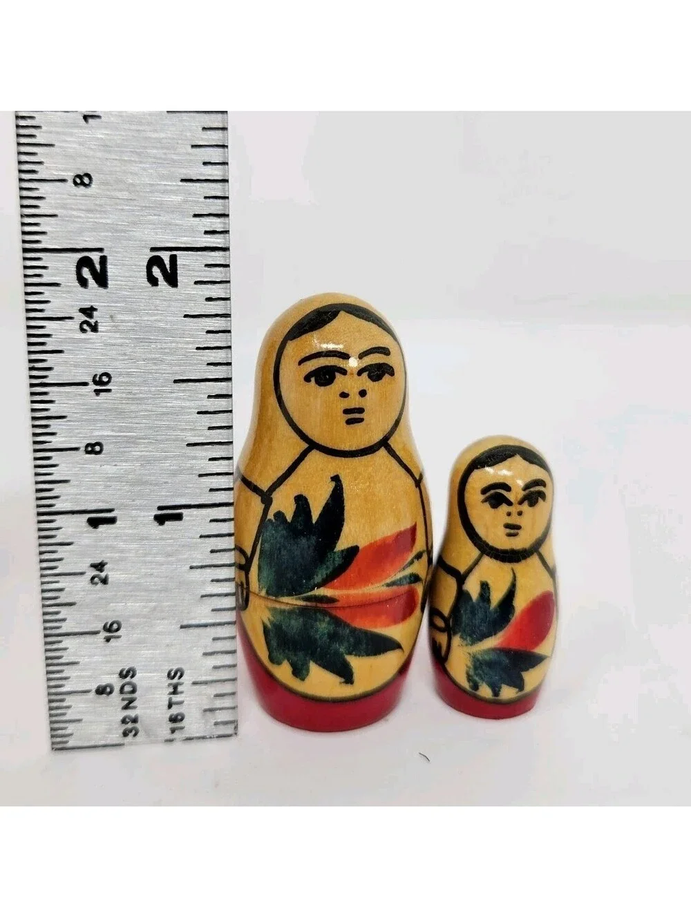Vintage USSR Wooden Nesting Dolls Set Of 4 Matryoshka Babushka Hand Painted